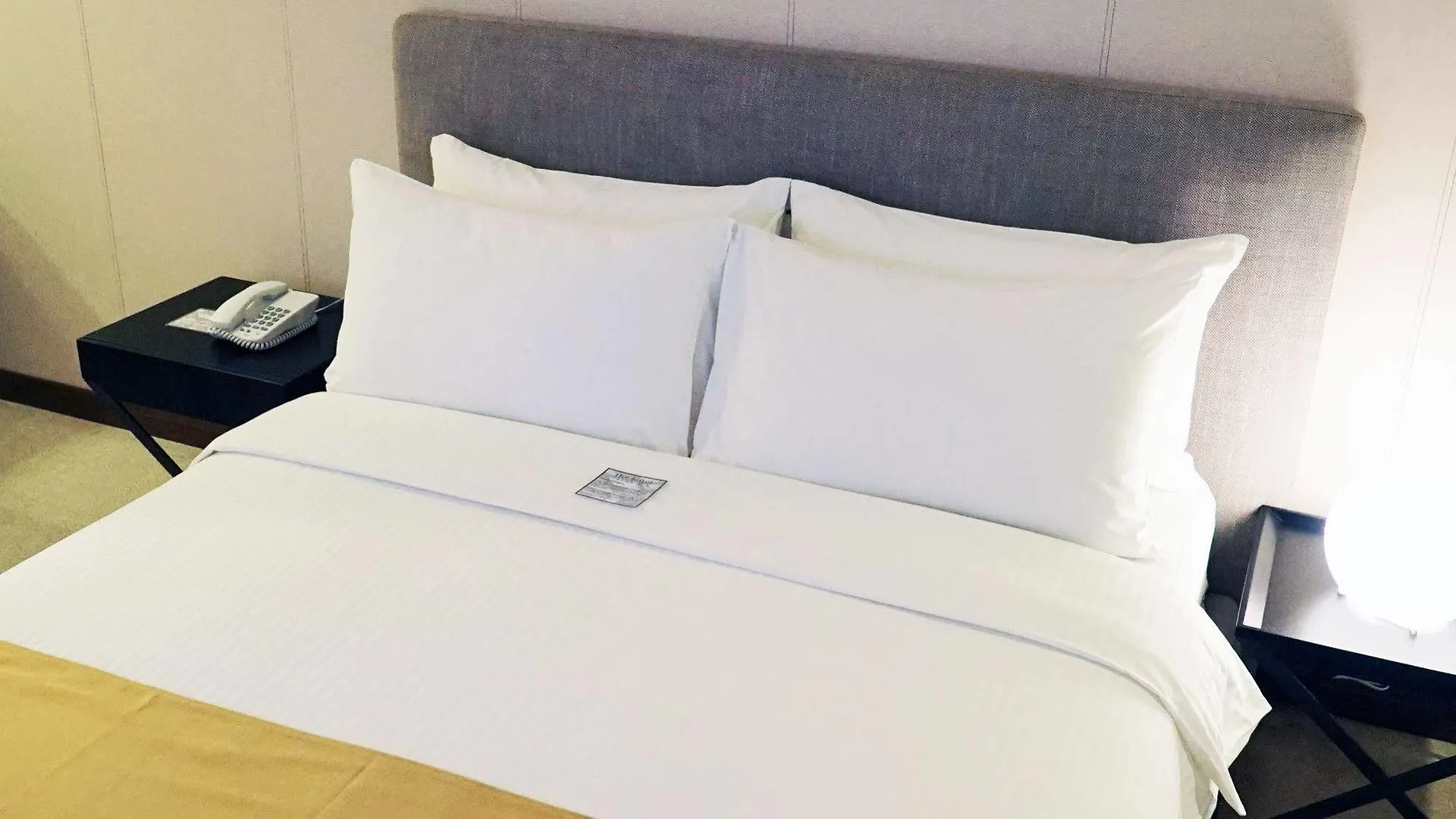 Green Sun Hotel Makati City 3*,